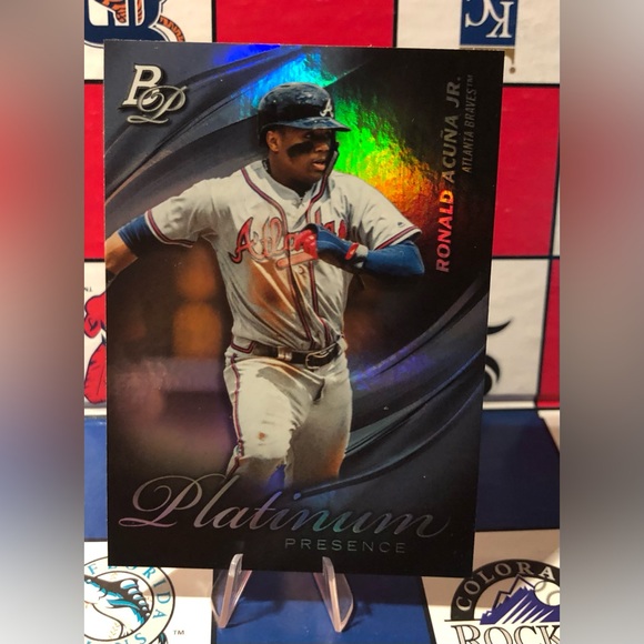 Ronald acuna jr (11 baseball card lot ) - Picture 5 of 12